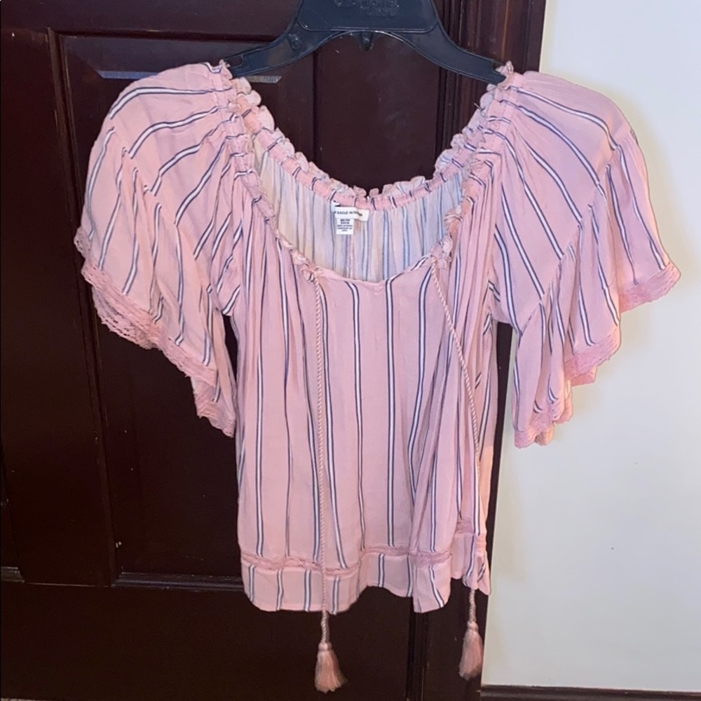 American Eagle top
